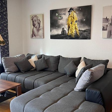 Grosse Ferienwohnung In Augsburg Mit Balkon Екстериор снимка